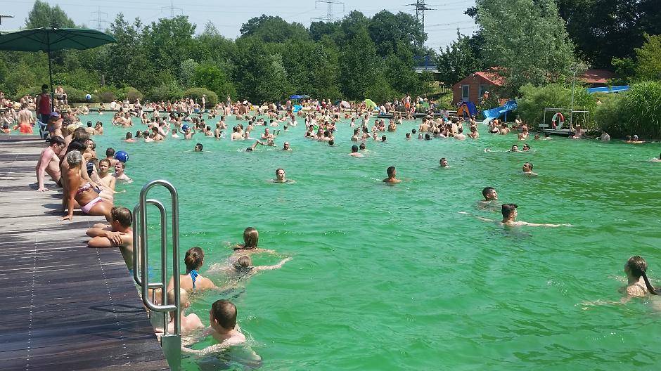 Ansturm auf das Naturfreibad