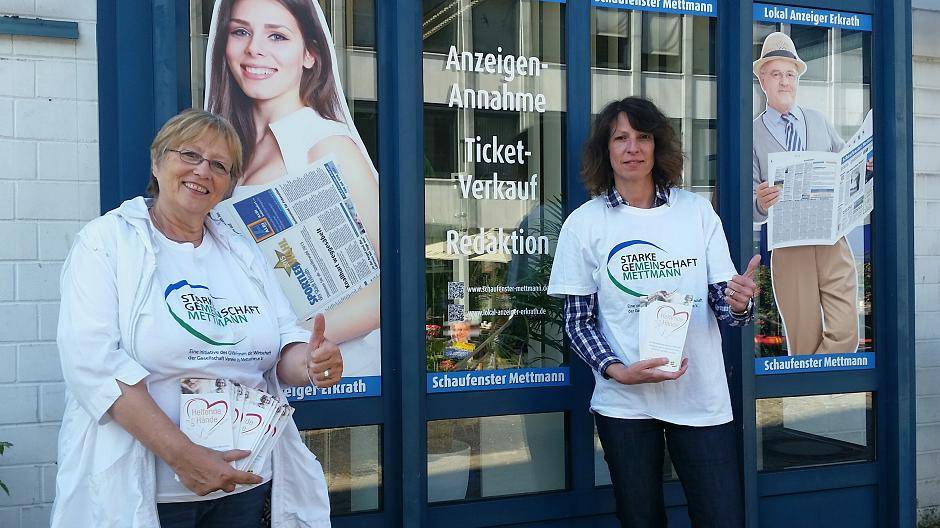 Simone Schmidt vom Schaufenster Mettmann half Mabel Stickley in der...