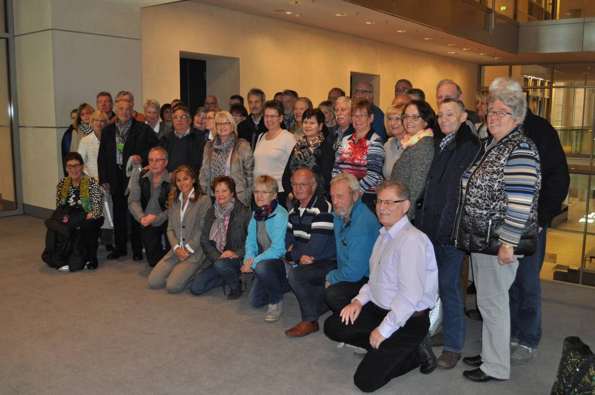 Reisegruppe aus dem Kreis Mettmann im Bundestag