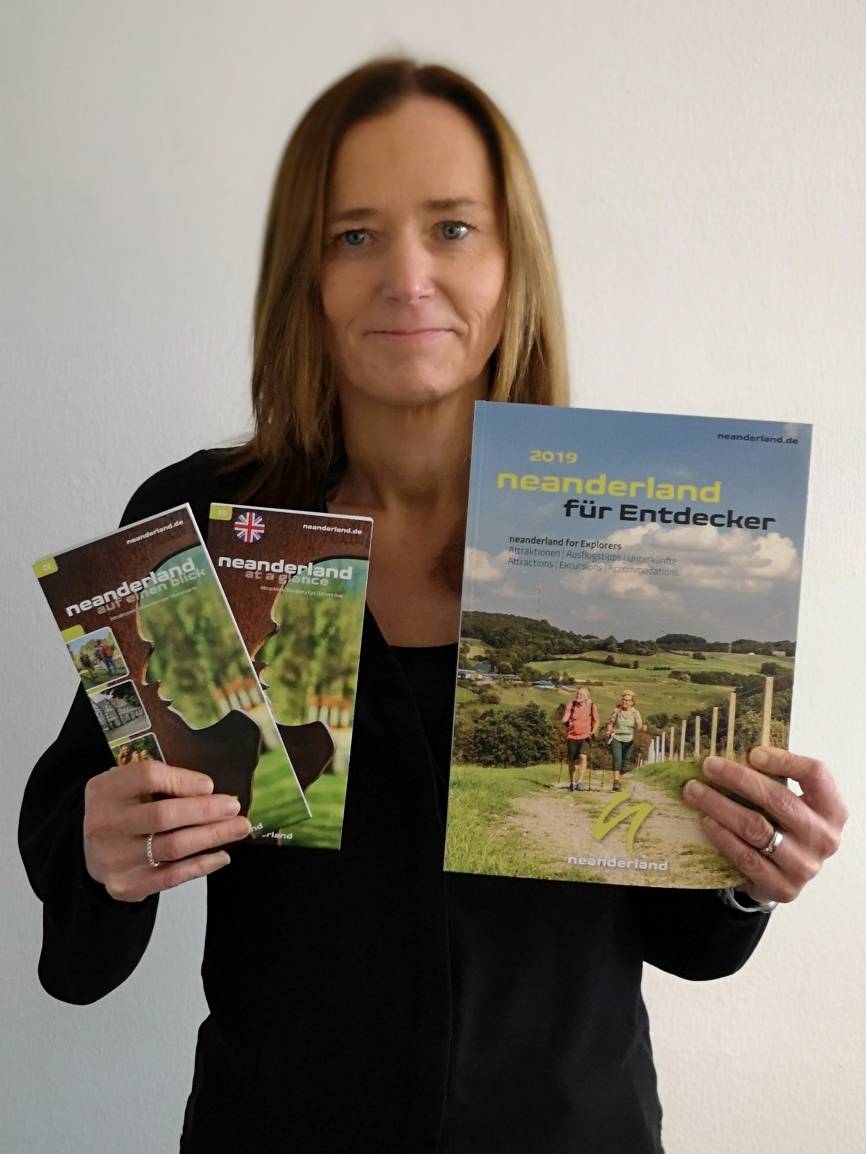 Reisekatalog und Infoflyer in neuer Auflage erschienen: Seitenweise Freizeittipps für das neanderland