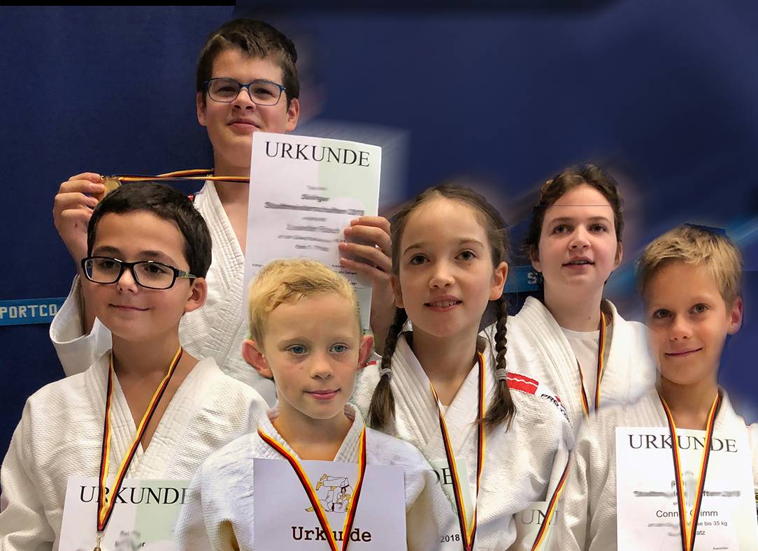  Oliver, Leander, Justus, Lena, Amalia und Connor. 