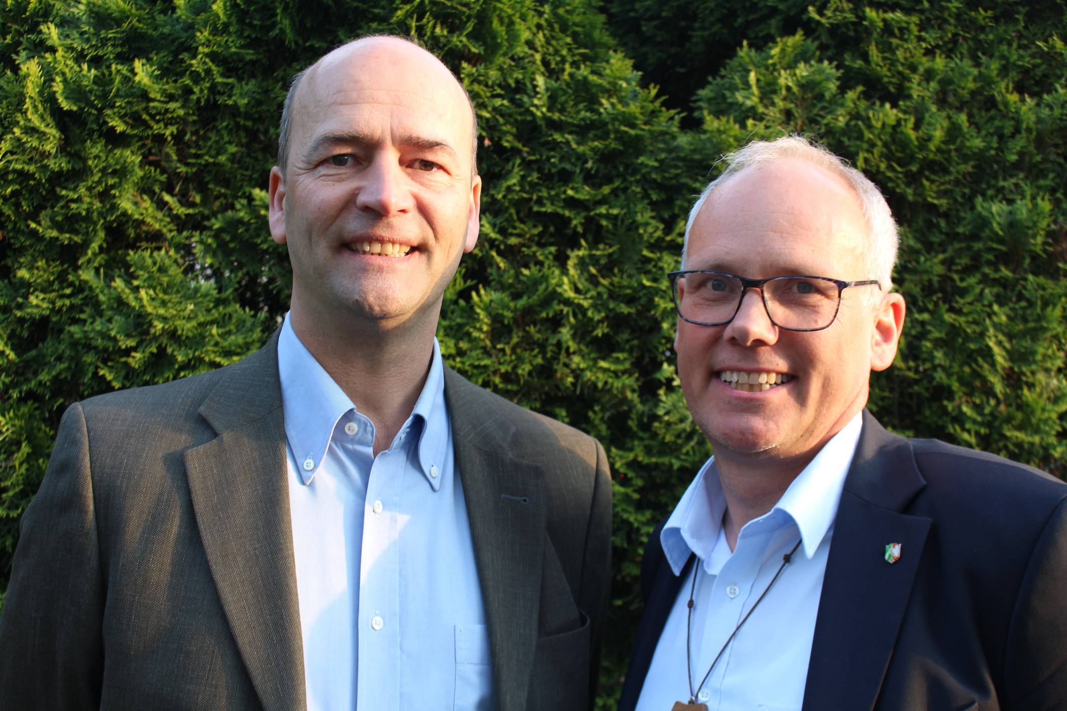  Gregor Neumann, Vorsitzender des Bürgervereins Metzkausen, empfing MdL Martin Sträßer anlässlich des vergangenen Stammtisches im Ratskeller als Gastredner. 