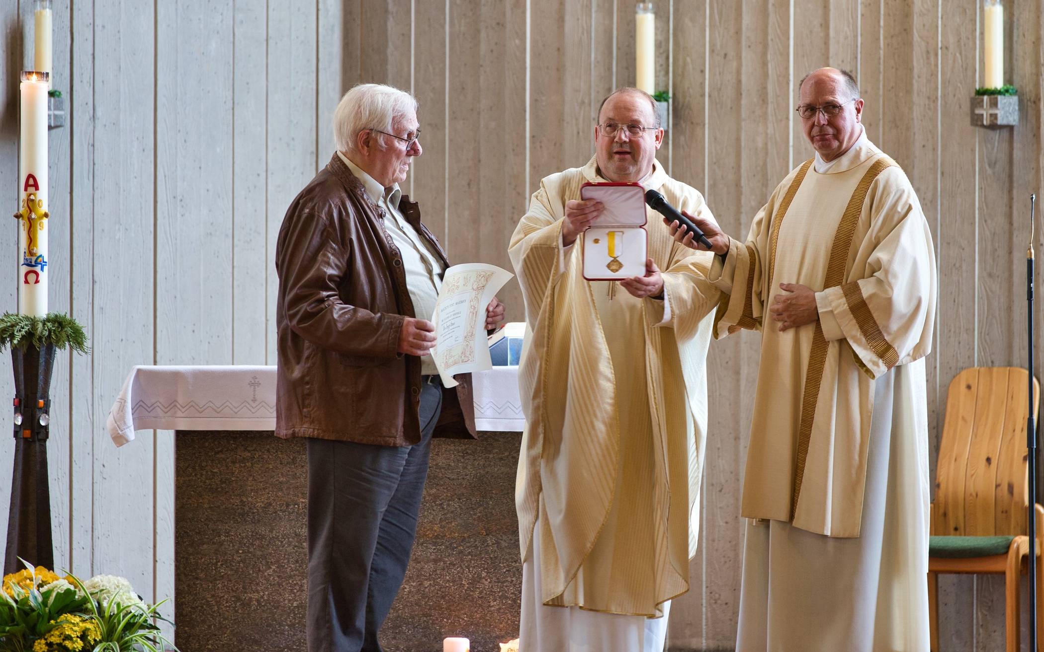 Eine Kirchenauszeichnung direkt aus Rom