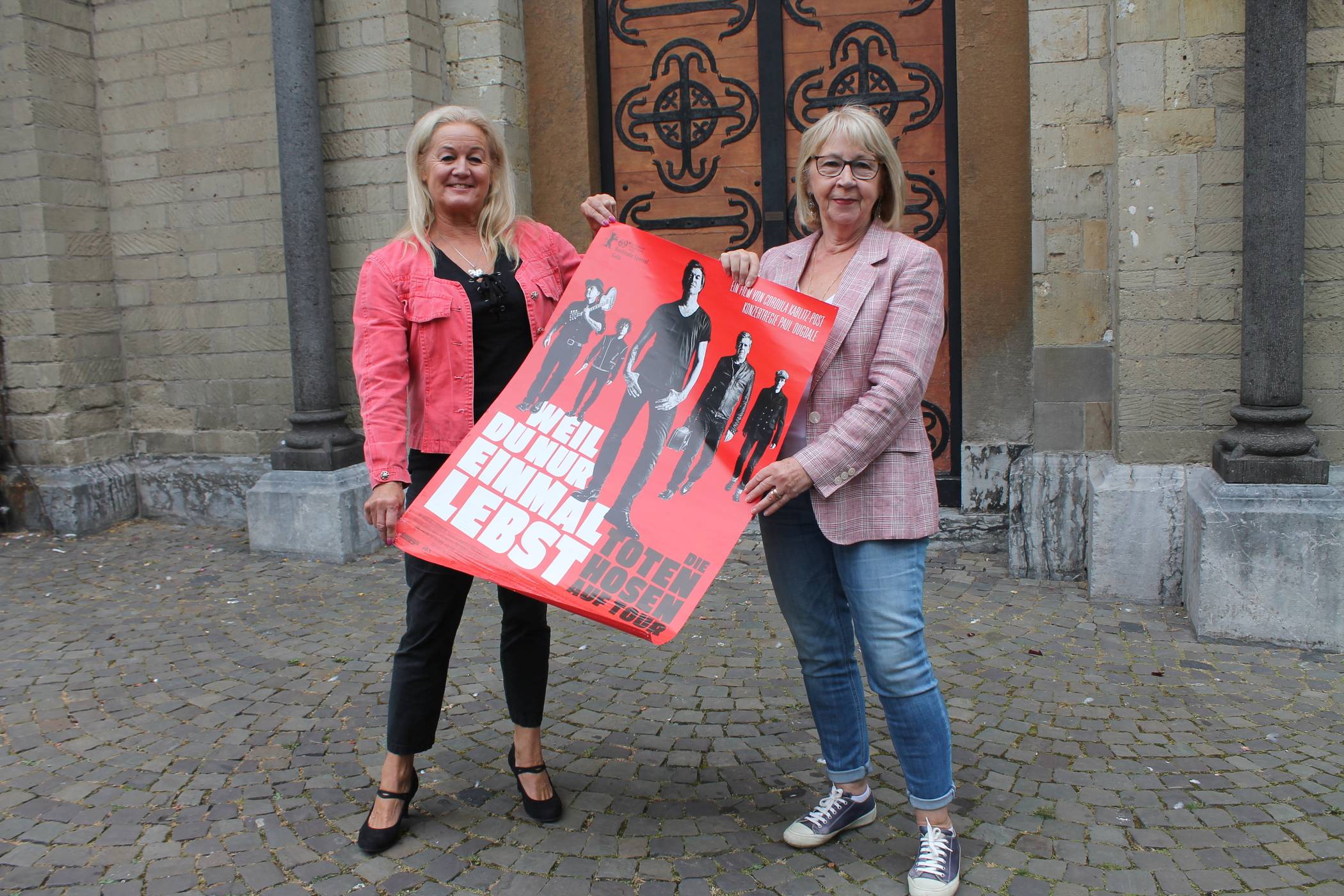  Margarete Papenhoff und Marion Buschmann präsentieren mit „Weil du nur einmal lebst“ zum ersten Mal eine Doku. 