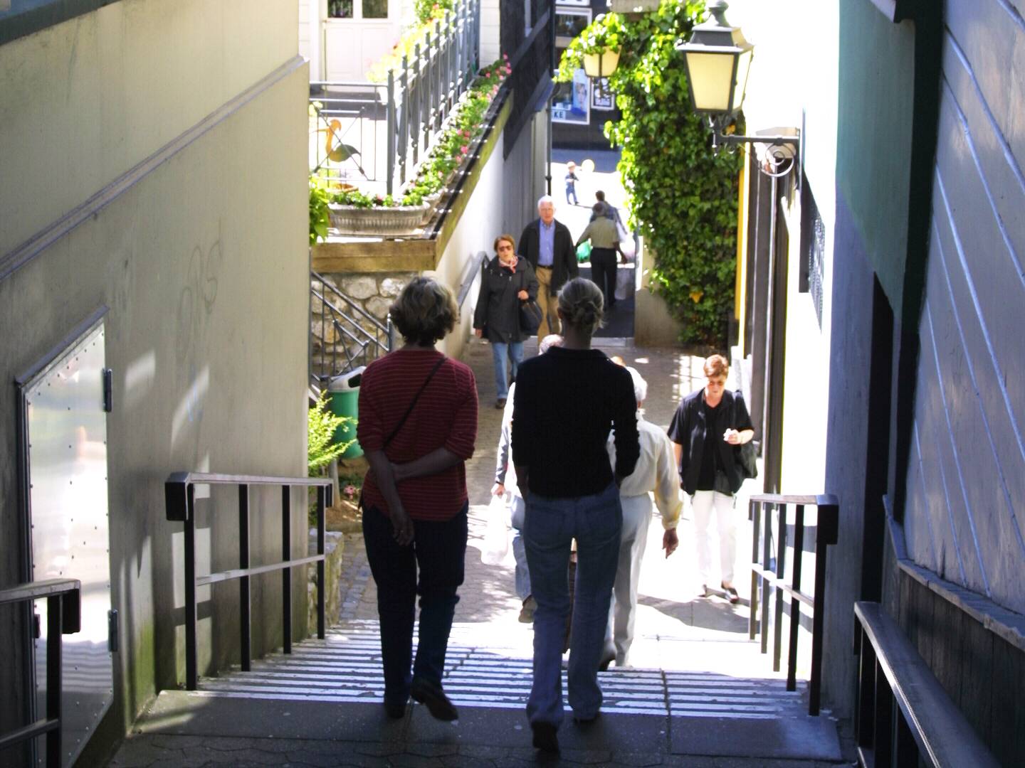 Die Orthsgasse erhält eine neue Treppe. 