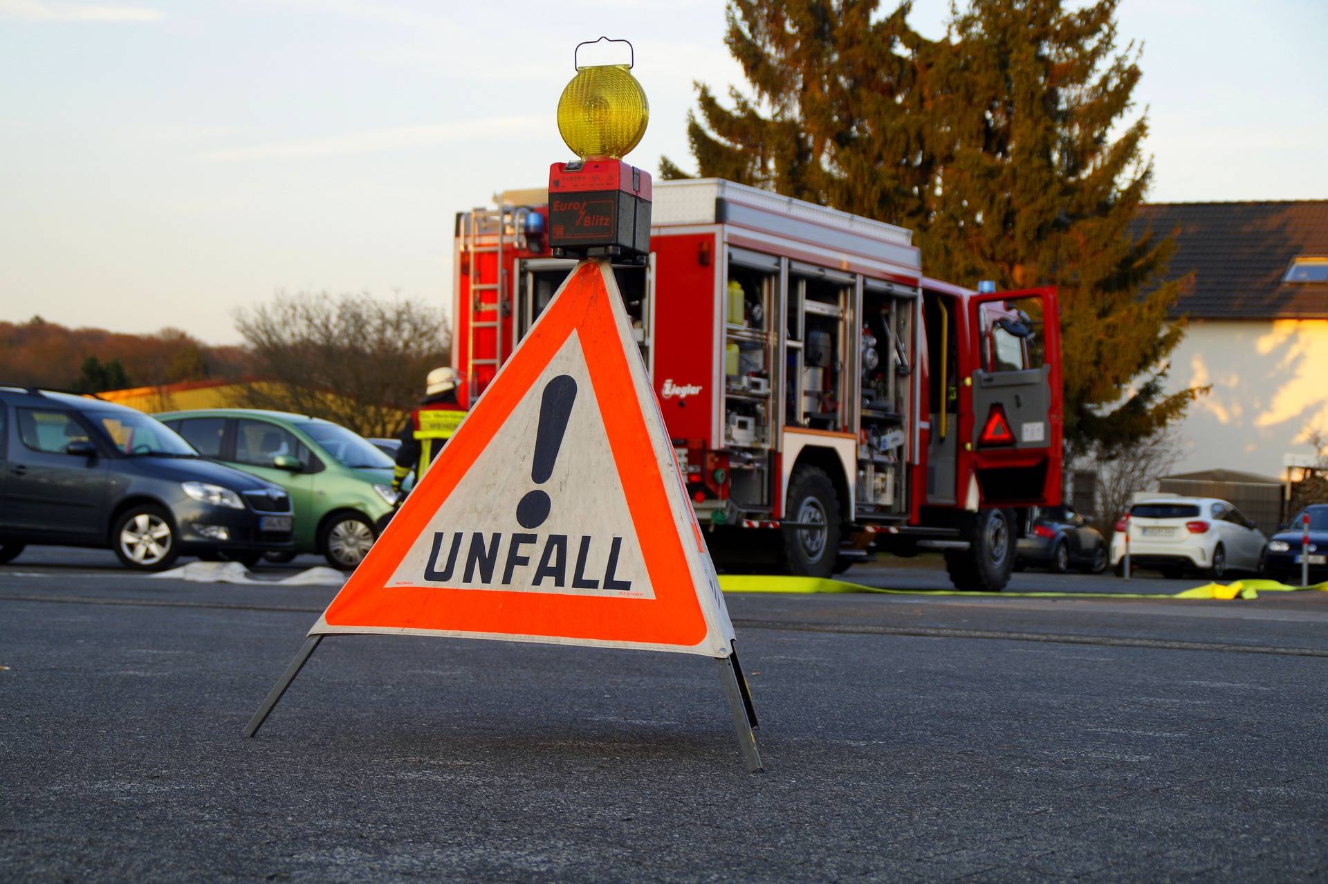 Fahrer stirbt nach Unfall