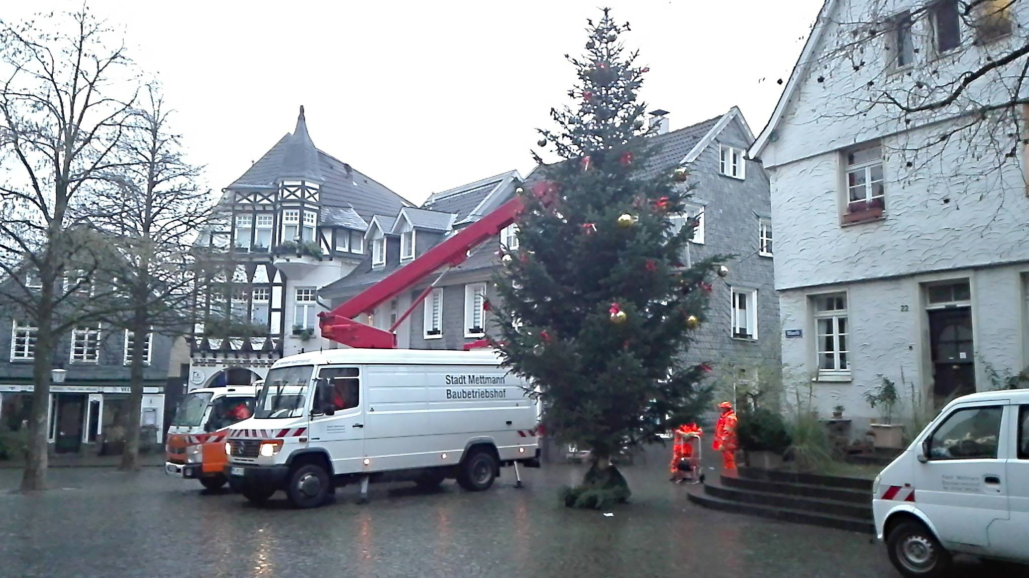 Weihnachtsbäume werden bis Freitag abgebaut