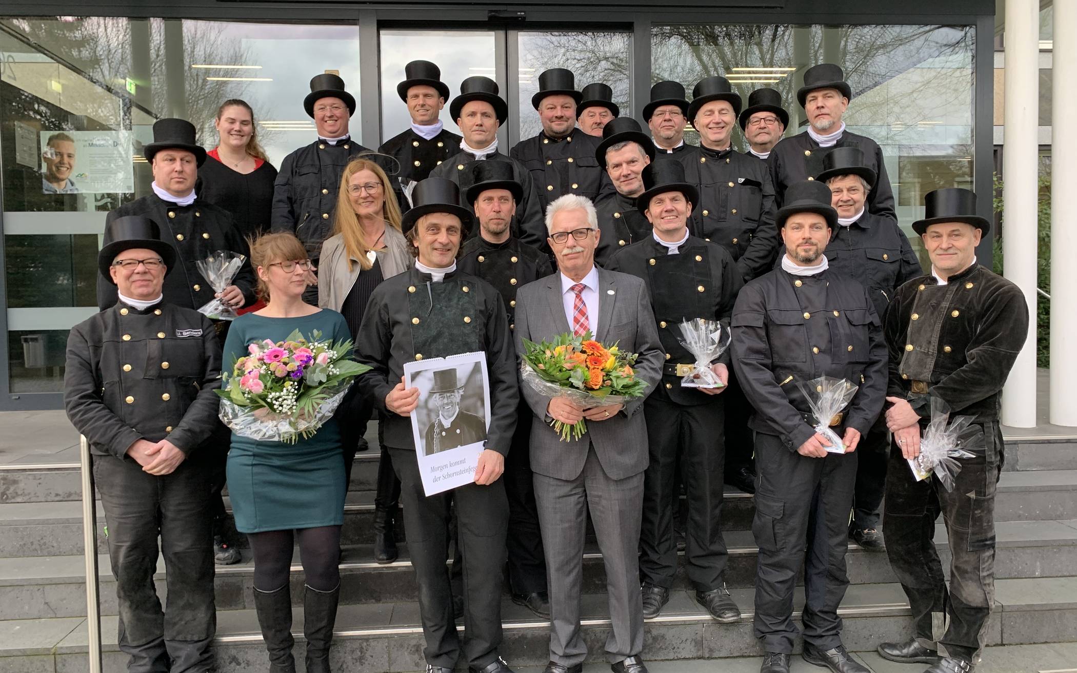 Schornsteinfeger wünschen Glück für 2020