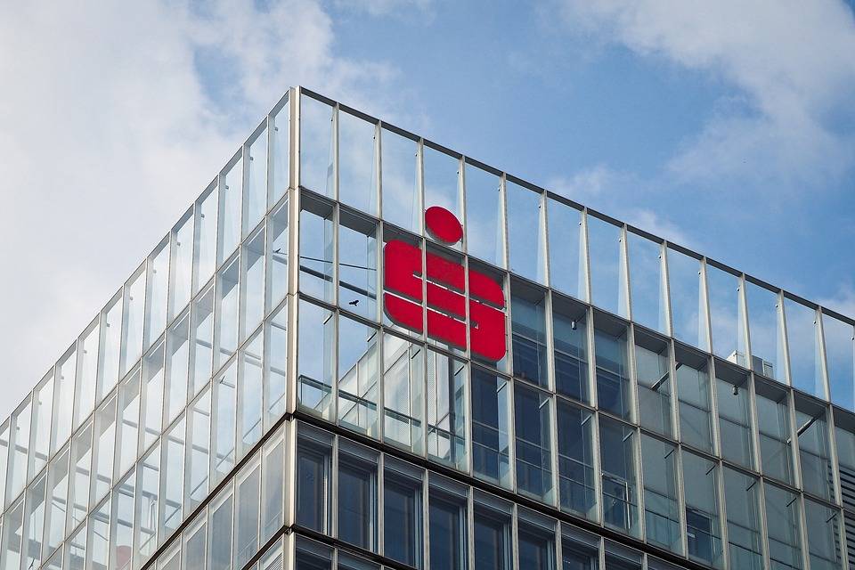 Kreissparkasse Düsseldorf sichert Versorgung in Zeiten von Corona: Größere Standorte geöffnet - kleinere Filialen geschlossen - Kreditversorgung sichergestellt