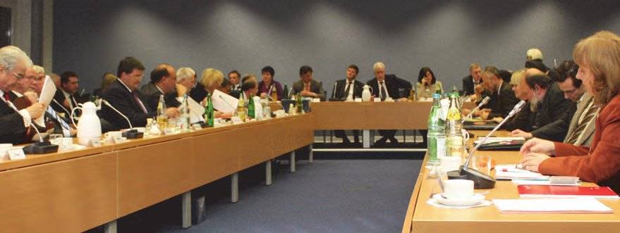 Gesetzentwurf der NRW-Landesregierung zur Corona-Pandemie: Kreise fordern rechtliche Nachbesserungen und Finanzhilfen des Landes