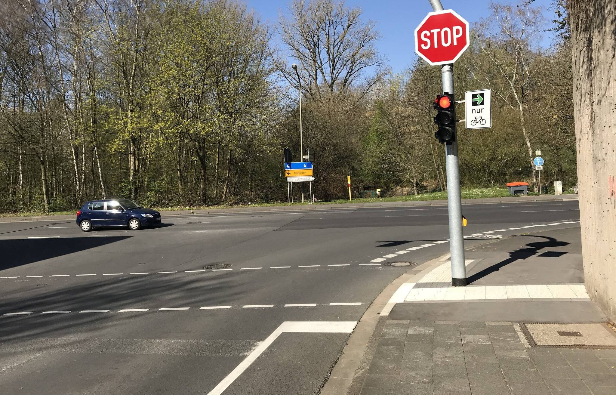 Grüner Pfeil nur für Radfahrer