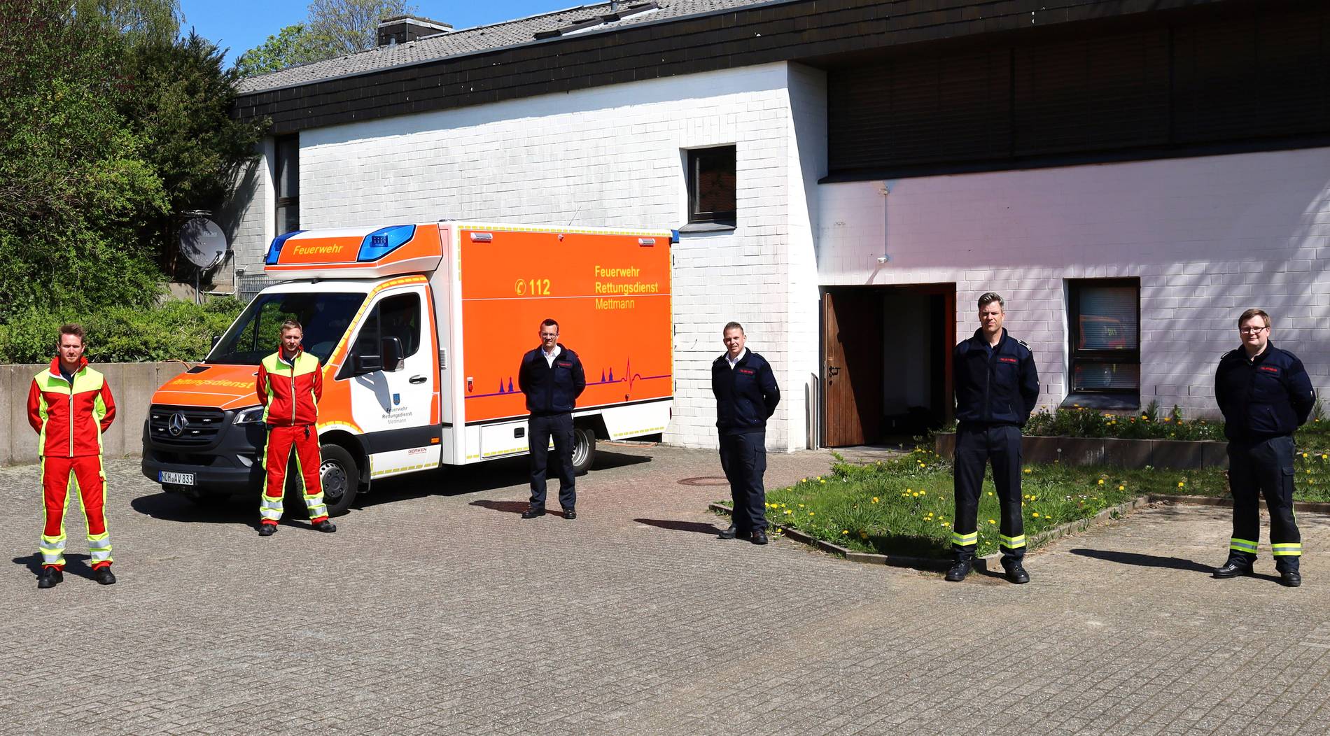 Bestens Ausgestattet Rettungswache In Obschwarzbach