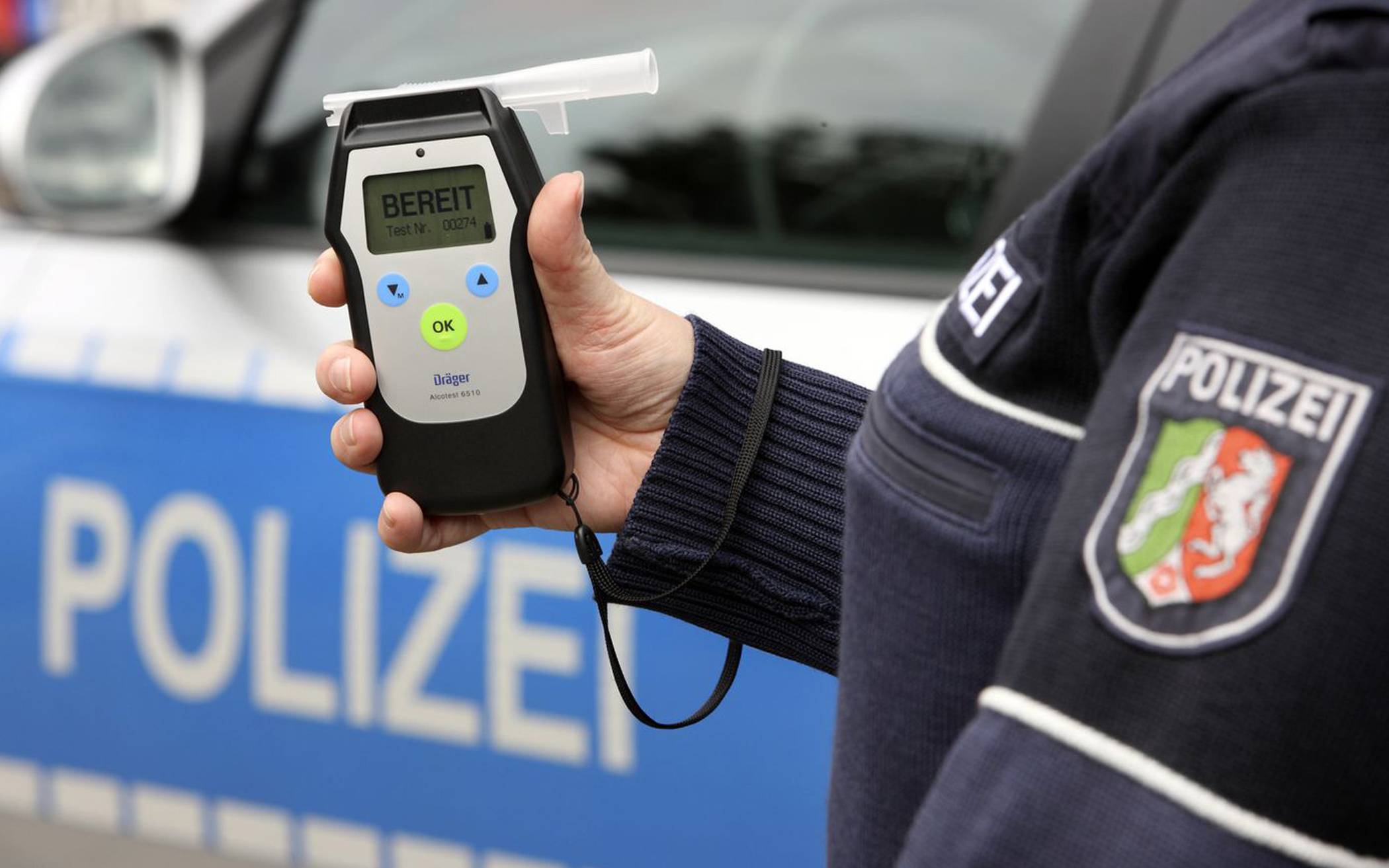 2,8 Promille: Polizei fixiert Randalierer