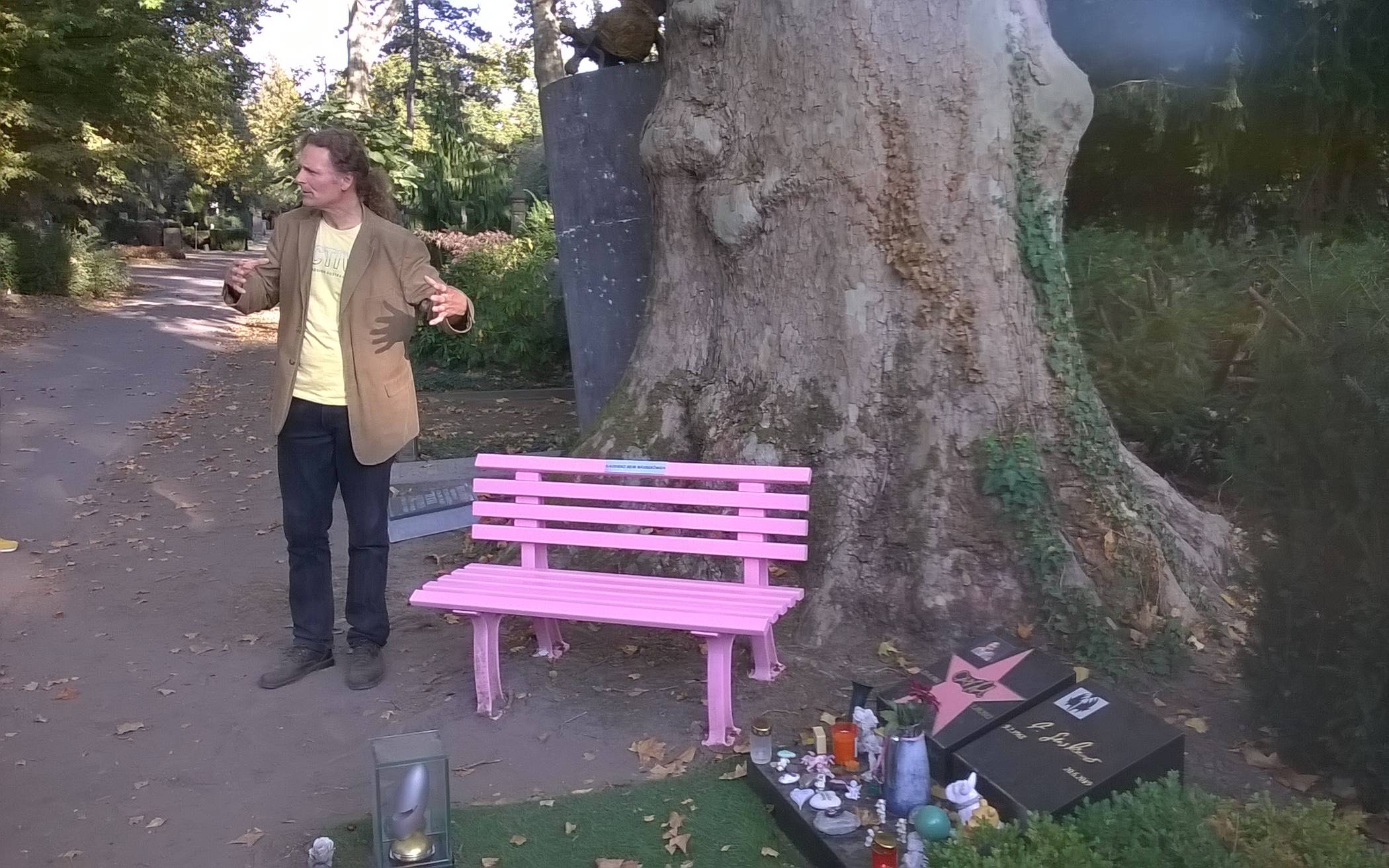  Dr. Stöcker an Dirks Bach Grab. 