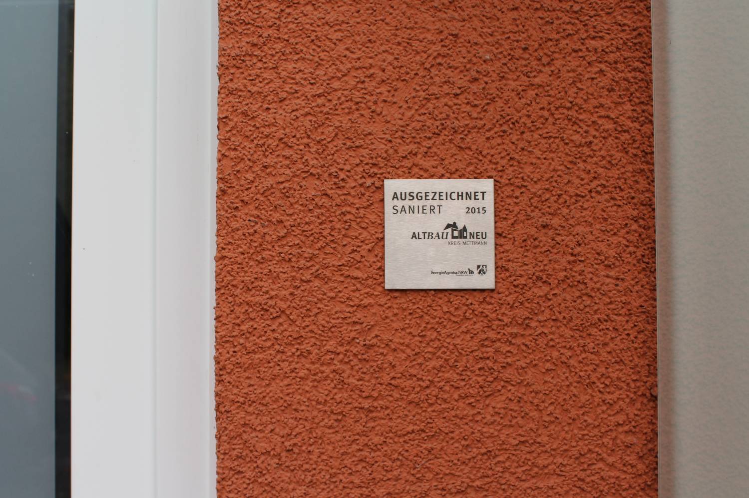 Kampagne „ALTBAUNEU-Ausgezeichnet“ erfolgreich gestartet: Vorbildlich sanierte Häuser: Bewerbungsfrist läuft ab