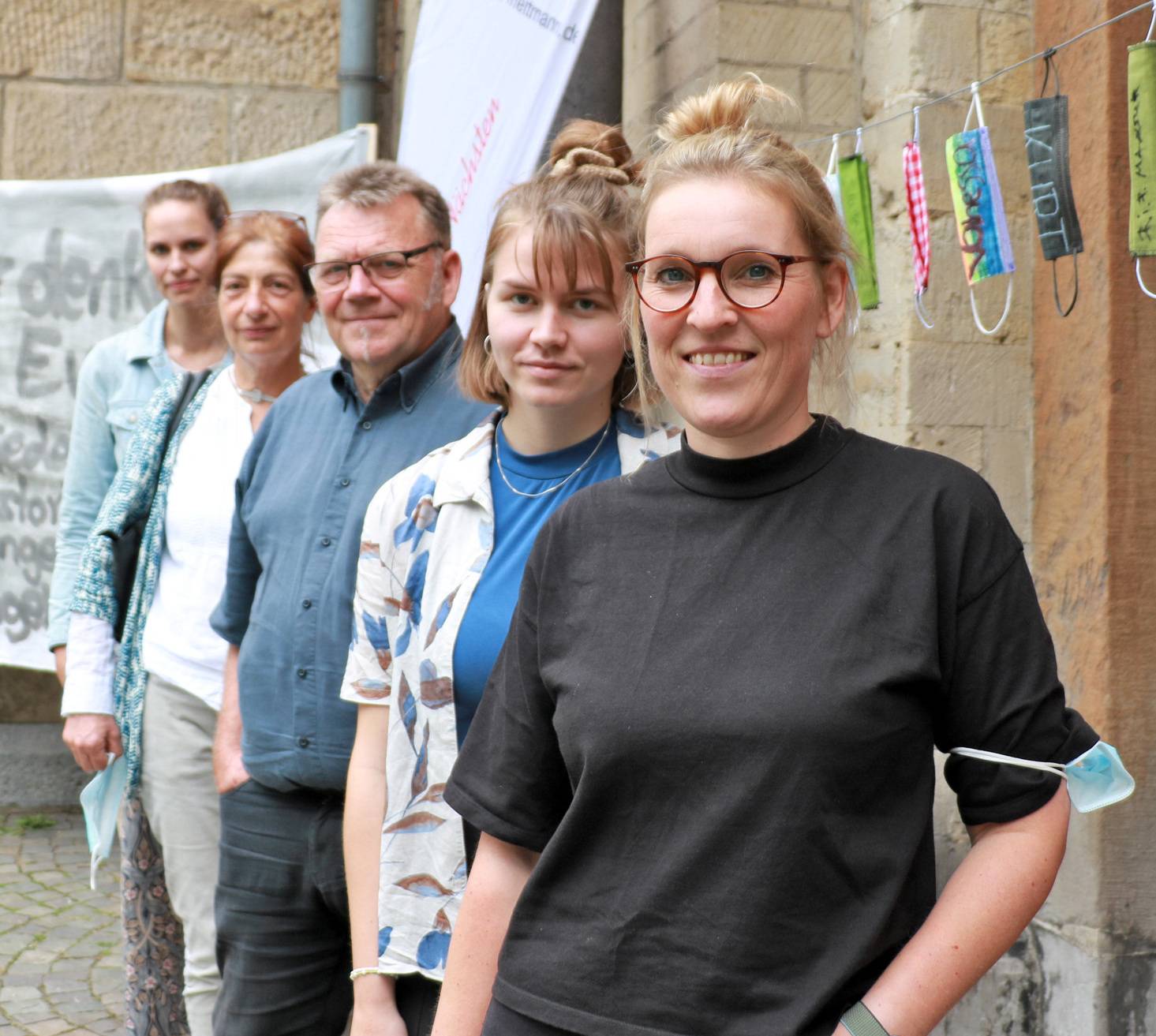  Von vorne nach hinten: Lilian Fischer, Suchthilfe Streetwork; Leonie Lang, Berufspraktikantin; Thomas Rasch, Bereichsleiter; Ute Proschinski, Wohnungslosenhilfe; Friederike Hegemann, Suchthilfe Streetwork. 