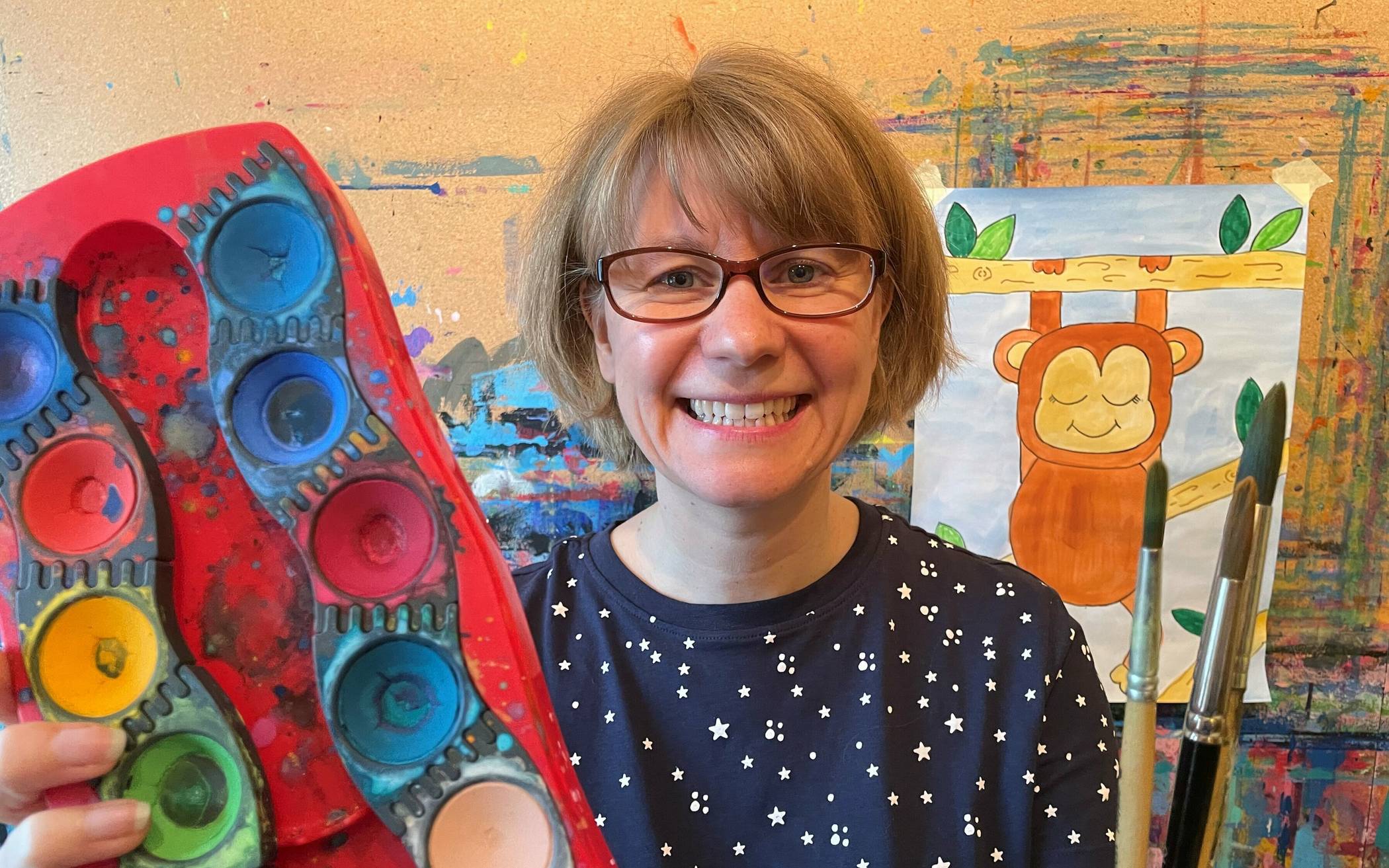  Diana Schalthöfer vermittelt Kindern und Erwachsenen den Zauber des Malens. 